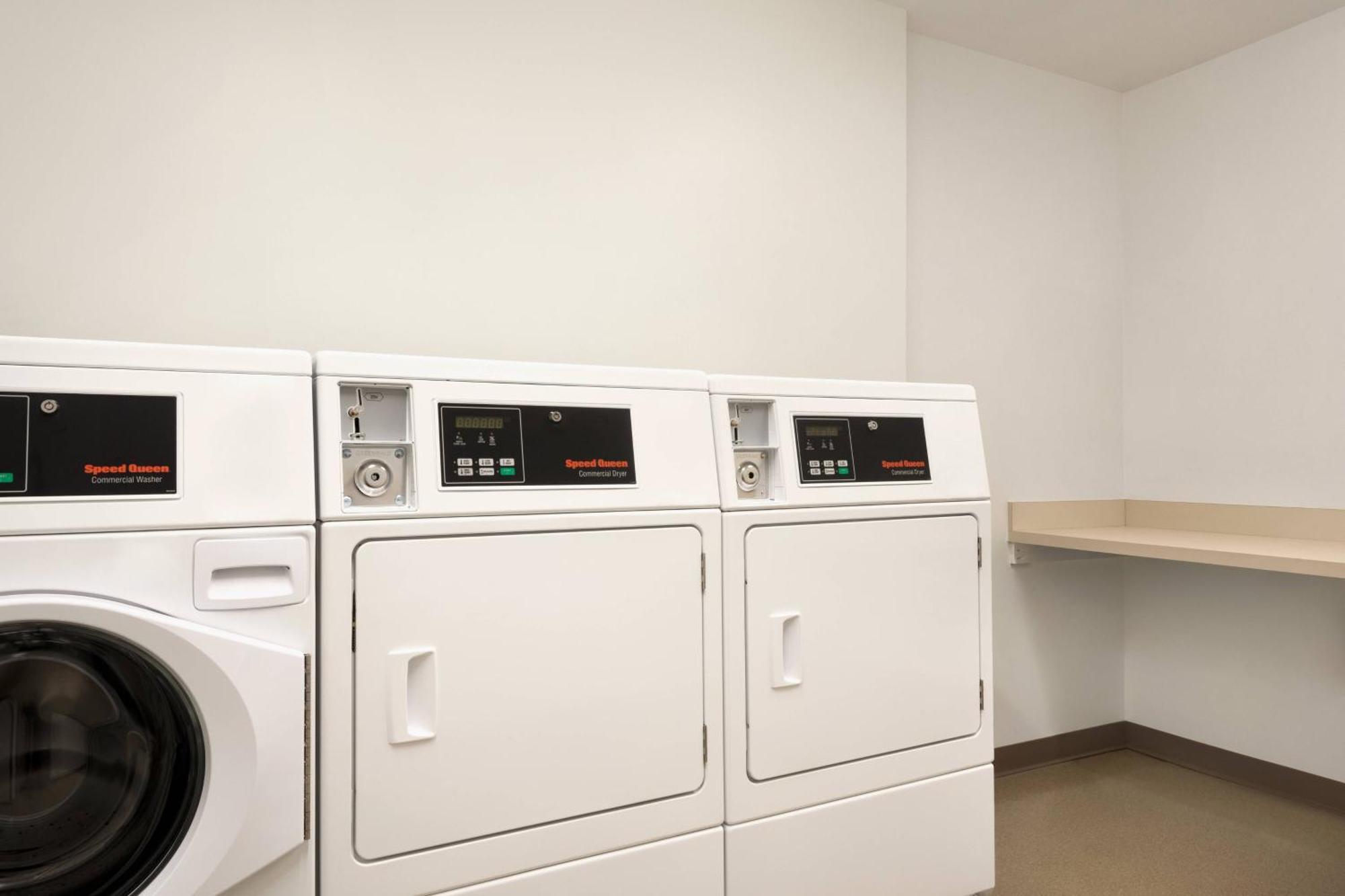 Springhill Suites By Marriott Milwaukee West/Wauwatosa Eksteriør bilde